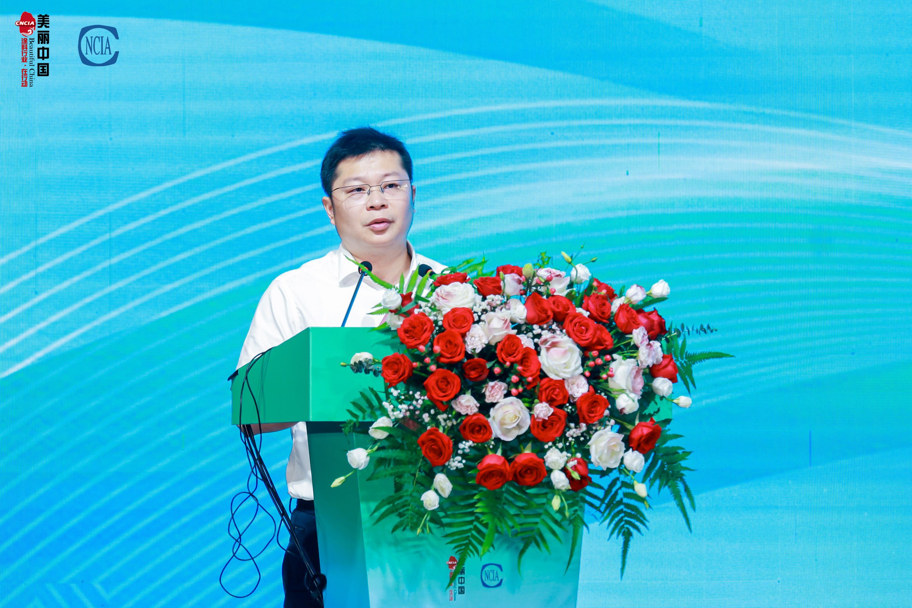 贛州市南康區(qū)委常委、副區(qū)長劉東海致辭