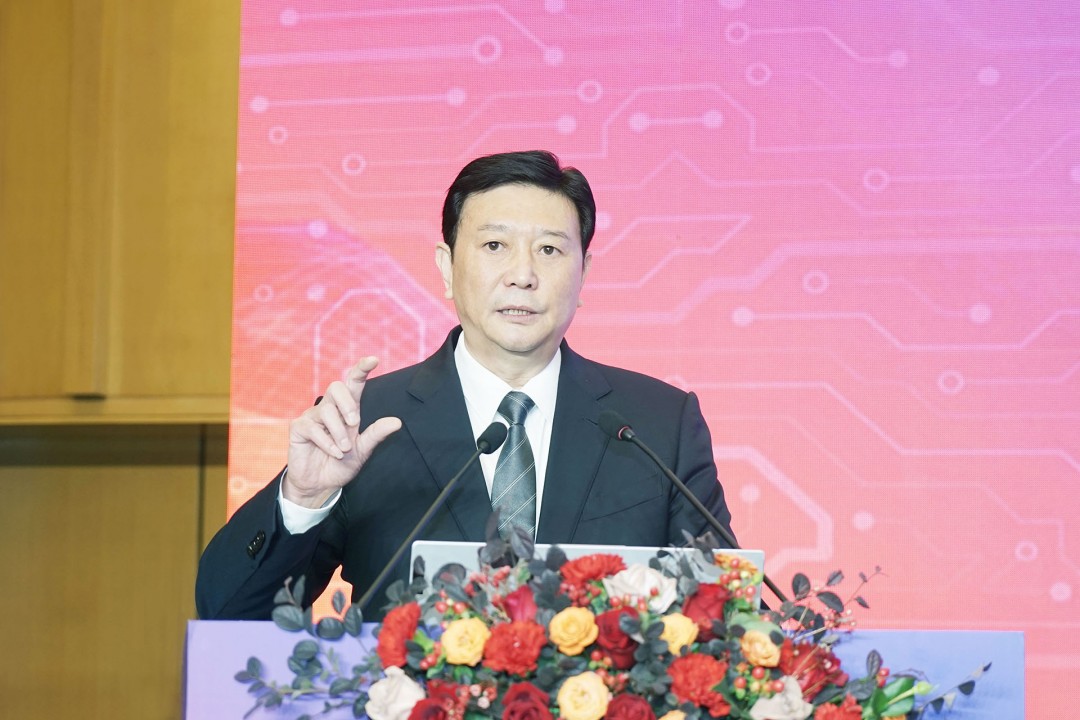 中國(guó)涂料工業(yè)協(xié)會(huì)會(huì)長(zhǎng)劉普軍